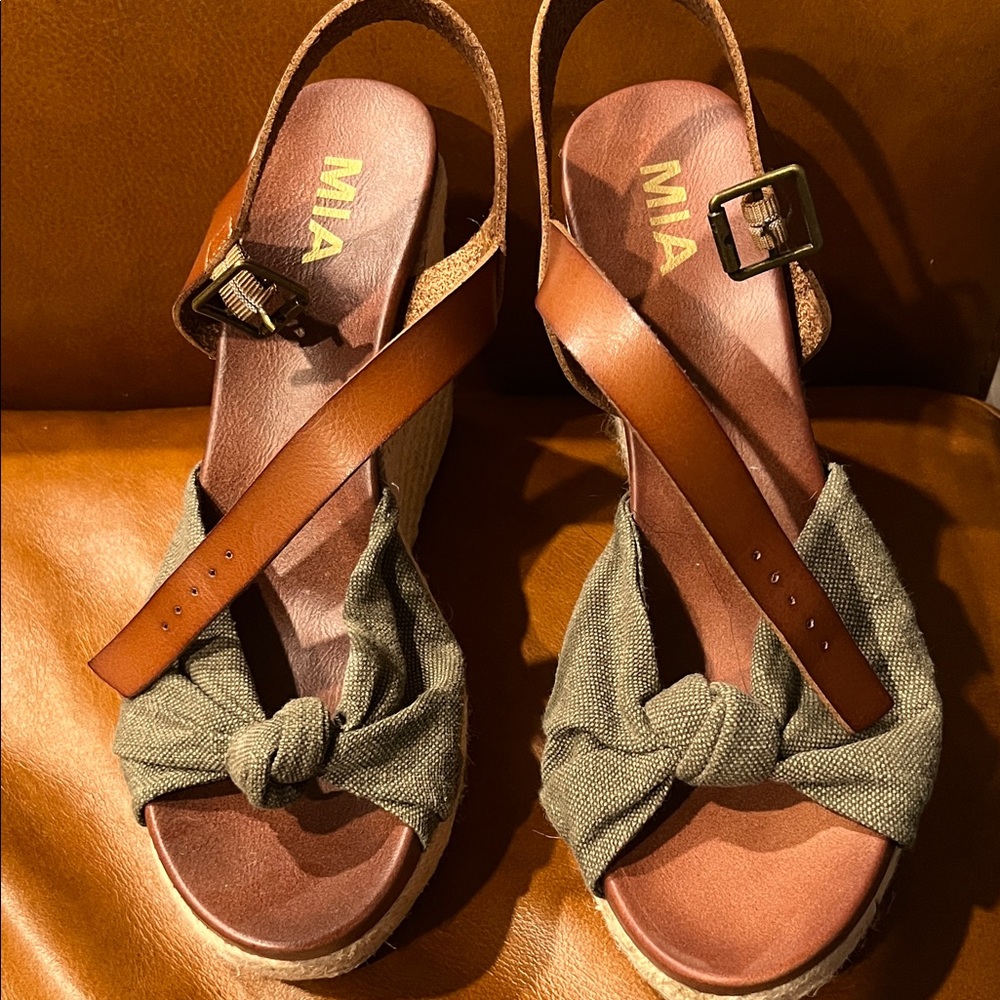 MIA Brown and Green Espadrille Sandals